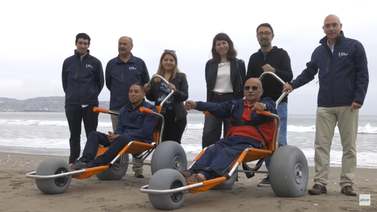Fundación Sacyr dona 2 sillas anfibias a la comuna de Coquimbo